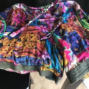 Silly yeti medium fun boho funky shorts!! Or Skirt?? Great cotton patchwork..